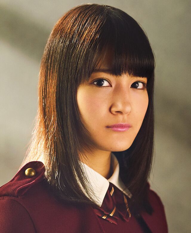 640px-2016年欅坂46プロフィール