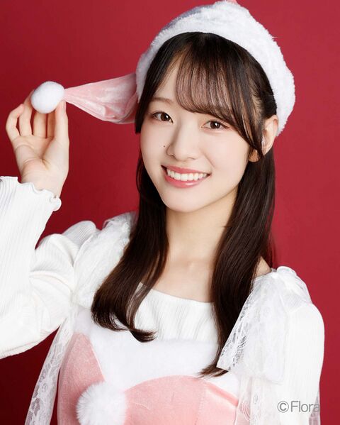 ファイル:2024年NGT48プロフィール 杉本萌 2.jpg