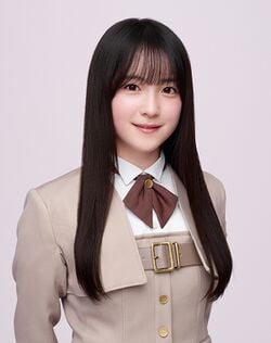 2025年乃木坂46プロフィール 鈴木佑捺 2.jpg