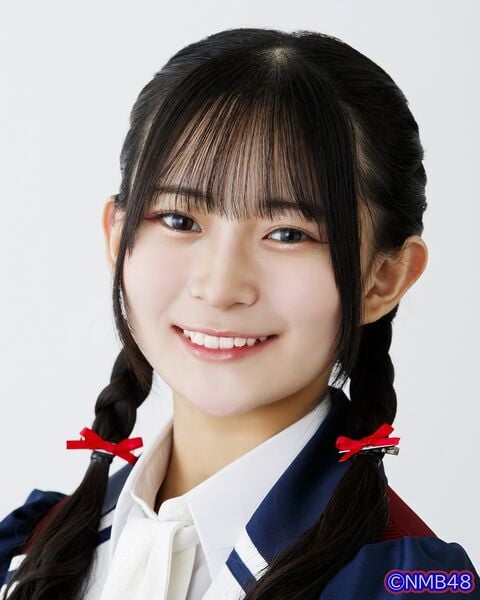 ファイル:2025年NMB48プロフィール 衣笠彩実.jpg