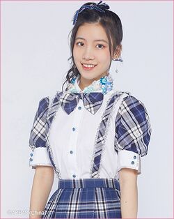 2019年AKB48 Team SHプロフィール 施可妍 1.jpg