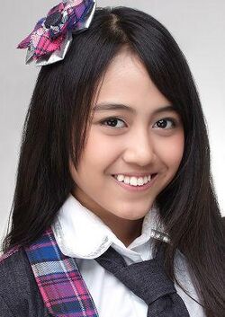 2015年JKT48プロフィール Fransisca Saraswati Puspa Dewi.jpg