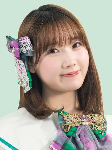 ファイル:2025年KLP48プロフィール 甲斐心愛 2.jpg
