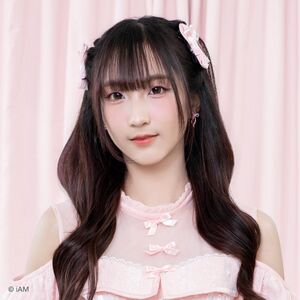 2025年BNK48プロフィール Emmy 2.jpg