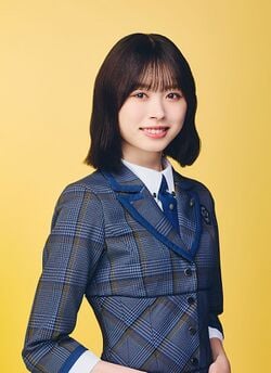 日向坂46 高橋未来虹 直筆サイン　Tシャツ 未着用 日向坂46 高橋未来虹 直筆サイン Tシャツ 未着用 日向坂46 高橋