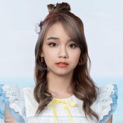 2022年BNK48プロフィール Rinrada Inthaisong.jpg