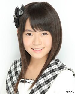 2012年HKT48プロフィール 岩花詩乃.jpg