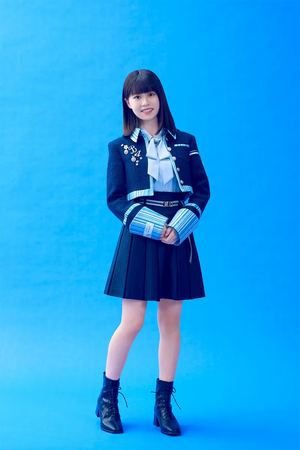 2025年僕が見たかった青空プロフィール 木下藍 全身.png