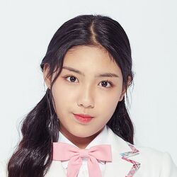 2018年PRODUCE48番組プロフィール Han Cho Won.jpg