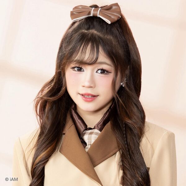 ファイル:2025年BNK48プロフィール Wawa 3.jpg