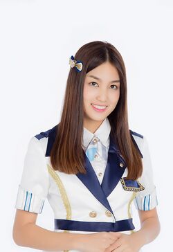 2017年BNK48プロフィール Nayika Srinian 2.jpg