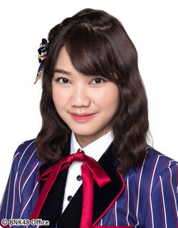 2018年BNK48プロフィール Pichayapa Natha.jpg