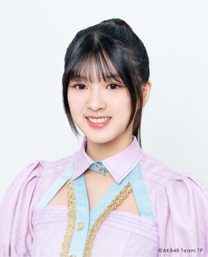 2024年AKB48 Team TPプロフィール 邱宜靚 2.jpg