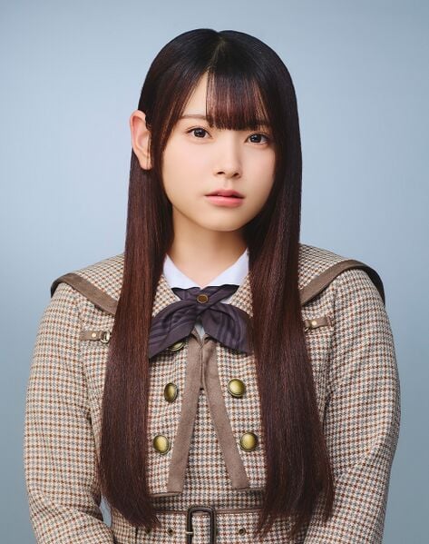 ファイル:2025年乃木坂46プロフィール 森平麗心 4.jpg