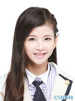 2015年SNH48プロフィール 林思意 2.jpg