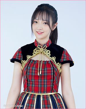 2019年AKB48 Team SHプロフィール 张樱璐 2.jpg