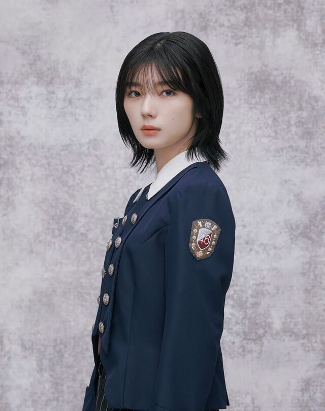 ファイル:2023年櫻坂46プロフィール 藤吉夏鈴 2.jpg - エケペディア