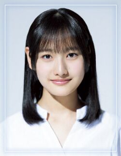 2024年夏霞プロフィール顔写真 青木宙帆.jpg