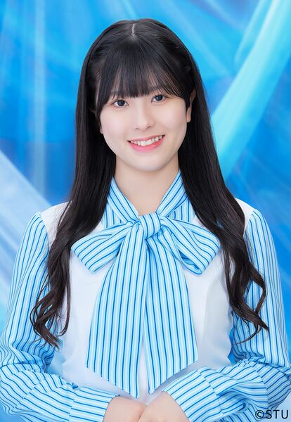 ファイル:2024年STU48プロフィール 岩﨑春望.jpg