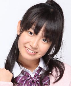 2011年乃木坂46プロフィール 中元日芽香 2.jpg