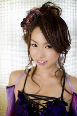 大堀恵 甘い股関節.jpg