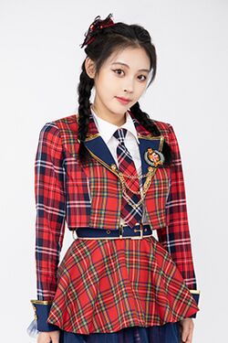 2021年AKB48 Team SHプロフィール 王俞然.jpg
