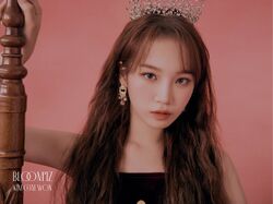 2020年IZ*ONEプロフィール Kim Chae Won 2.jpg