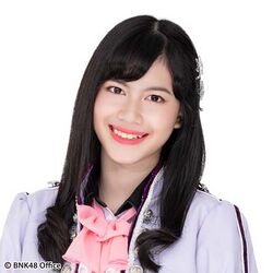 2018年BNK48プロフィール Napaphat Worraphuttanon 3.jpg