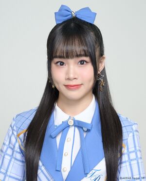 2022年AKB48 Team TPプロフィール 周佳郁.jpg