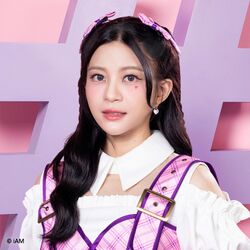 2024年BNK48プロフィール Pinyada Jungkanjana 3.jpg