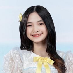 2022年BNK48プロフィール Nathanya Dulyapol 2.jpg