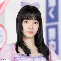 2022年BNK48プロフィール Nopparada Leartviriyaporn 3.jpg