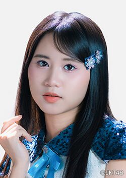 2026年JKT48プロフィール Alya Amanda.jpg