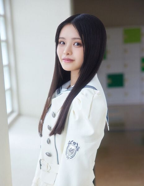 ファイル:2025年櫻坂46プロフィール 浅井恋乃未 2.jpg