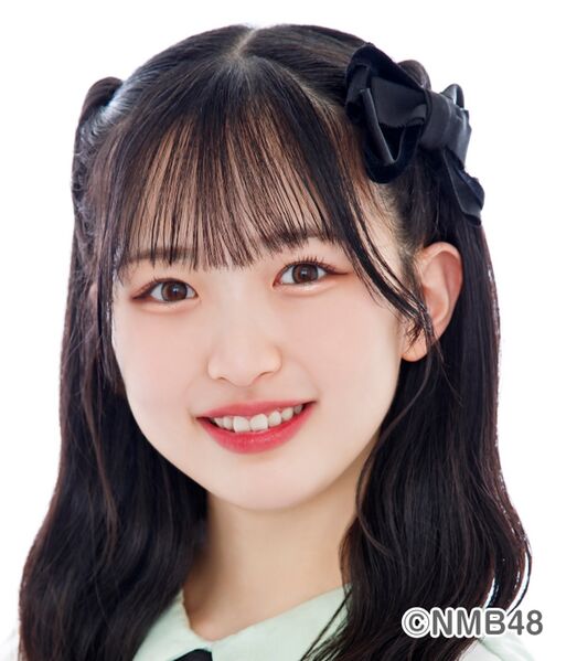 ファイル:2026年NMB48プロフィール 石山千尋.jpg