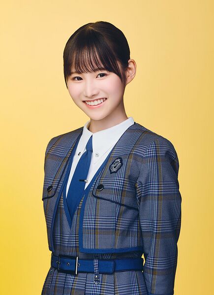 ファイル:2025年日向坂46プロフィール 高井俐香 3.jpg