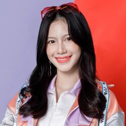2021年BNK48プロフィール Napaphat Worraphuttanon 2.jpg