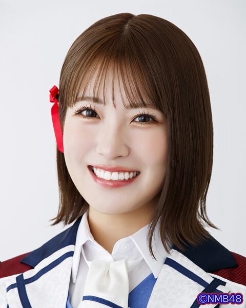 ファイル:2025年NMB48プロフィール 小嶋花梨.jpg