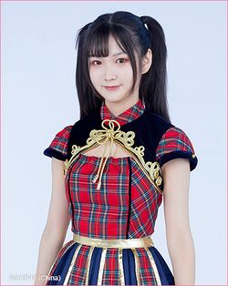 2019年AKB48 Team SHプロフィール 李于淼 2.jpg