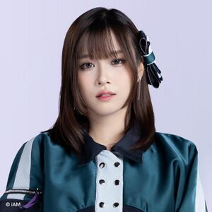 2025年BNK48プロフィール L.jpg