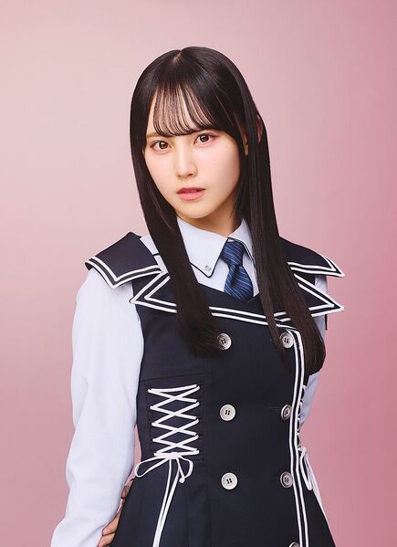 ファイル:2026年日向坂46プロフィール 松尾桜 2.jpg