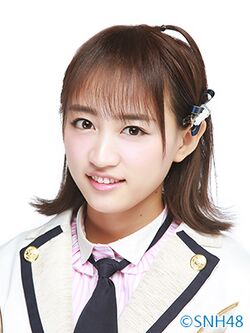 2015年SNH48プロフィール 黄婷婷 2.jpg
