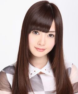2012年乃木坂46プロフィール 白石麻衣 2.jpg
