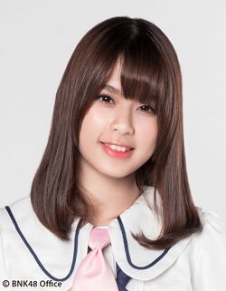 2018年BNK48プロフィール Pimrapat Phadungwatanachok 1.jpg