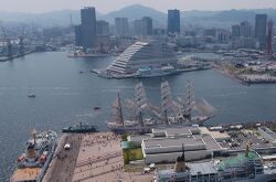 STU48号 神戸港.jpg