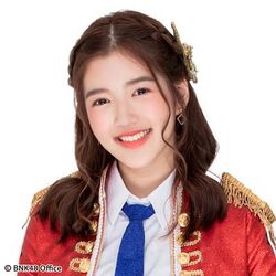 2018年BNK48プロフィール Plearnpichaya Komalarajun 3.jpg