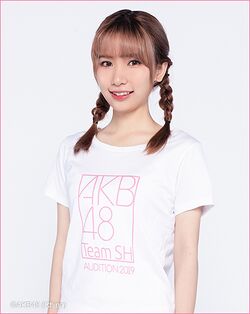 2019年AKB48 Team SHプロフィール 梁时安.jpg