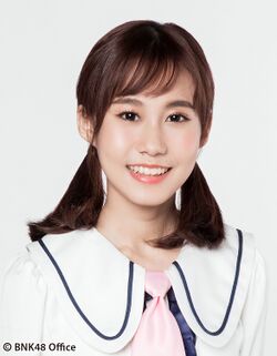 2018年BNK48プロフィール Panisa Srilaloeng 1.jpg