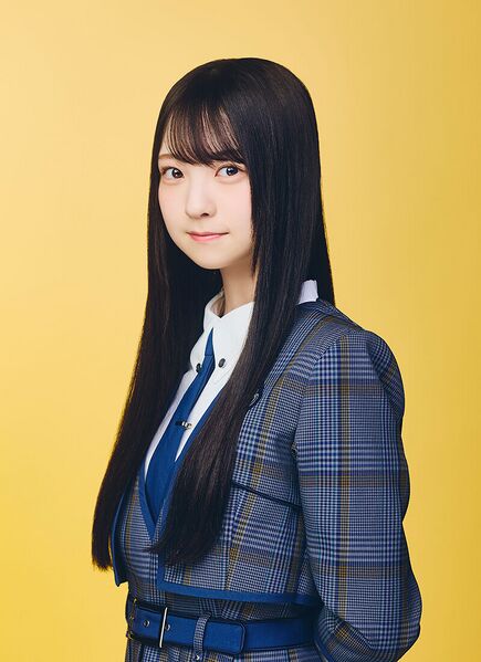 ファイル:2025年日向坂46プロフィール 佐藤優羽 3.jpg