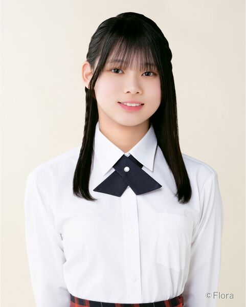 ファイル:2025年NGT48プロフィール 須藤凜華.jpg